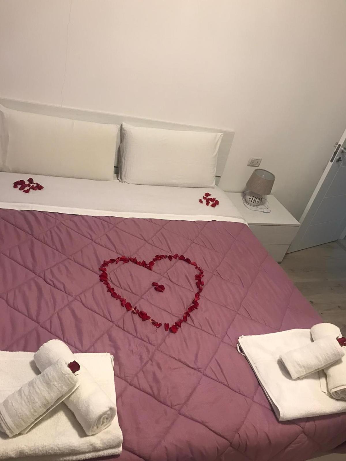 Lar Apartment Focşani Oda fotoğraf